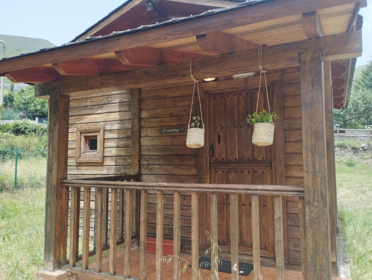 Camping La Zarapica - Palacios Del Sil Extérieur photo
